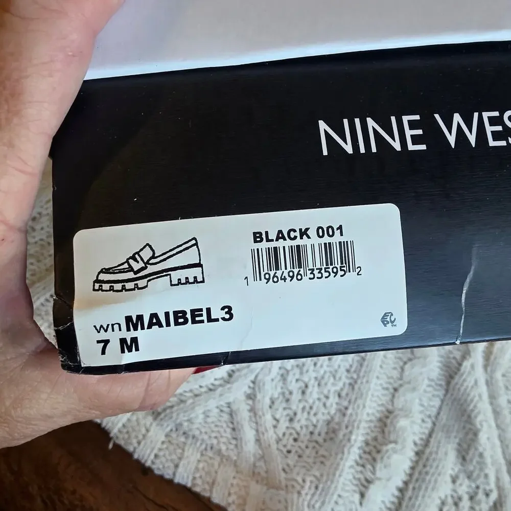 NIB Nine West Women Maibel3 Lug Sole Patent Leather Slip On Loafer Size 7M Black